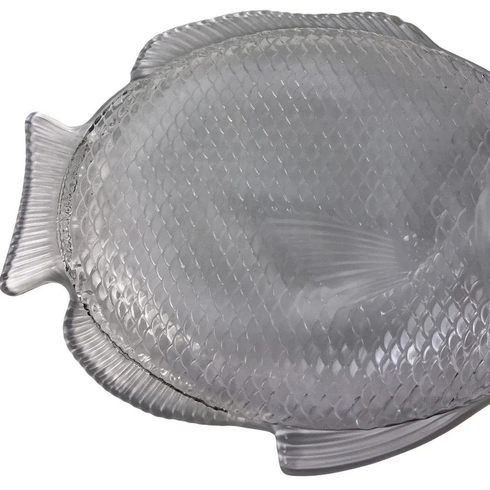 4 Arcoroc Clear Glass Detailed Fish Plates Textured Serving Dishes Seafood Decor